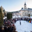 Peste 200 de studenți au participat la o tabără de iarnă la Mănăstirea Putna. Foto :Mănăstirea Putna