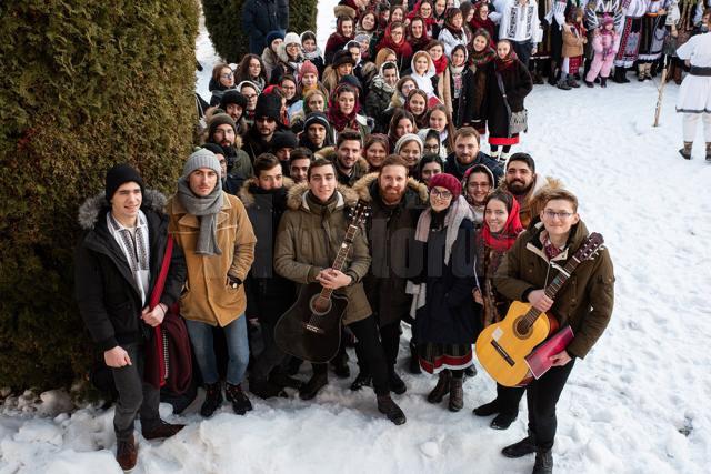 Peste 200 de studenți au participat la o tabără de iarnă la Mănăstirea Putna. Foto :Mănăstirea Putna