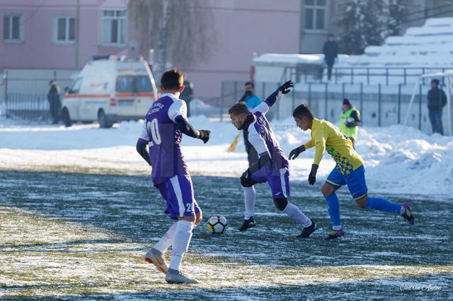 Fotbalul de Liga a III-a a revenit la Fălticeni după 10 ani de pauză. Foto Codrin Anton