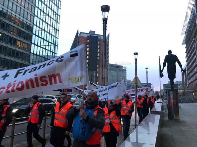 142 de reprezentanţi ai transportatorilor suceveni protestează joi la Bruxelles