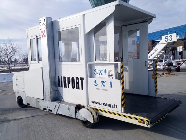 Aeroportul Suceava dispune de unul dintre cele mai moderne dispozitive pentru îmbarcarea persoanelor cu mobilitate redusă