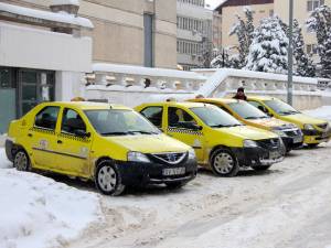 Cei 400 de taximetriști suceveni riscă noi amenzi, conform proiectului de hotărâre