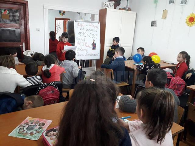 Copiii din Programul de Eradicare a Sărăciei prin Educație de la Baia și Bahna Arini au sărbătorit Unirea Principatelor Române