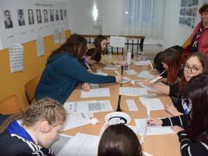 Cercetaşii din Suceava au petrecut patru zile în ţinuturile Putnei, în tabăra de iarnă