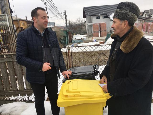 12.000 de pubele de gunoi, distribuite la casele din municipiul Suceava