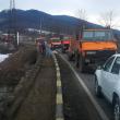 A început montarea parapetului metalic la podul de la Sucevița, pe DN 17A