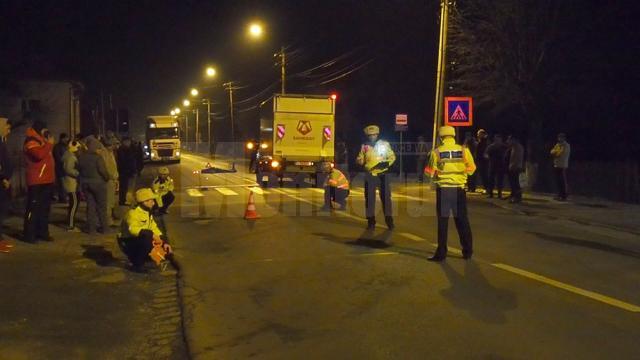 Vinerea trecută, un bărbat în vârstă de 77 de ani, din Câmpulung Moldovenesc, a fost accidentat mortal în timp ce traversa pe trecerea de pietoni