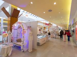 Târgul de Nunți Bucovina s-a deschis la Iulius Mall Suceava. Foto: Iulian IGNĂTESCU