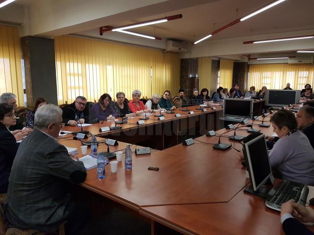 Prima dezbatere publică pe marginea proiectului de buget pentru 2019 al municipiului Suceava, cu reprezentanţii unităţilor de învăţământ