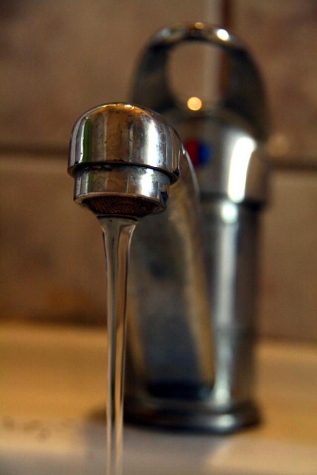 Alimentarea cu apă în cel mai mare cartier al municipiului Fălticeni va fi întreruptă vineri