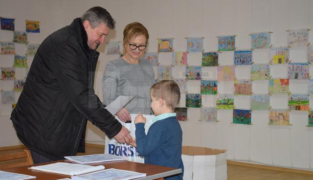 Primăria şi Consiliul Local au fost alături de copiii din Fălticeni şi din zonă asigurând premii, dulciuri şi diplome pentru toţi participanţii