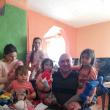 Mai multe familii nevoiașe din Preutești și Baia, ajutate de un grup de oameni inimoși din Fălticeni