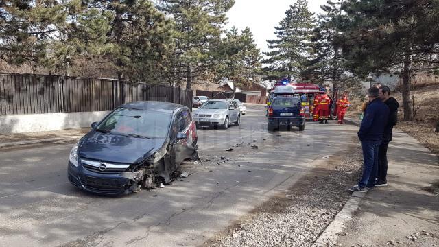 Accident pe Serpentine, după ce un șofer grăbit a pătruns pe contrasens