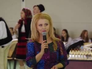 Mihaela Bârsan, iniţiatorul proiectului „10 pentru folclor”