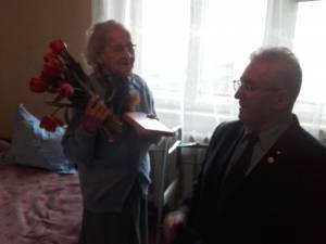Centenara Lucea Bohatereț, vizitată de 8 Martie de primarul Sucevei