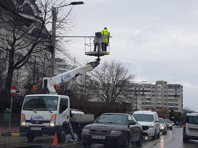 Lucrările de semaforizare a trecerii de pietoni de la Catedrala din intersecția Mărășești