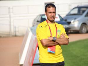 Antrenorul Selim Benachour aşteaptă cu încredere meciul de vineri