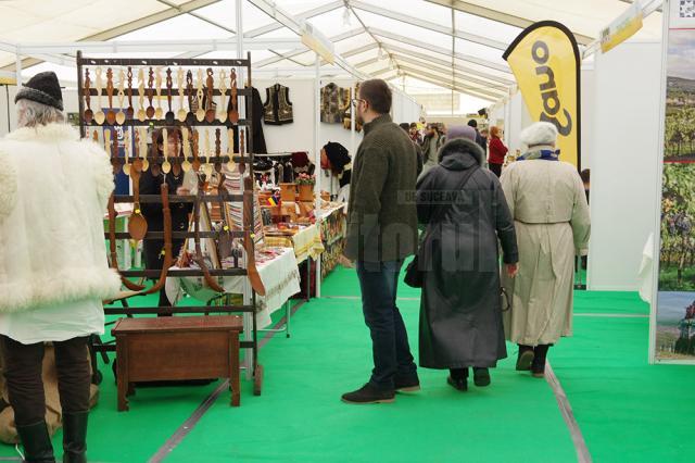 Peste 60 de firme au participat la Agro Expo Bucovina