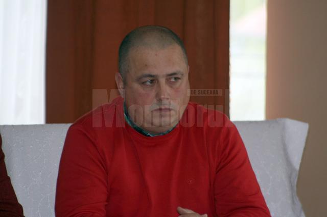 Primarul orașului Broșteni, Nicolae Chiriac, este repus în funcţie printr-o decizie a Tribunalului Suceava