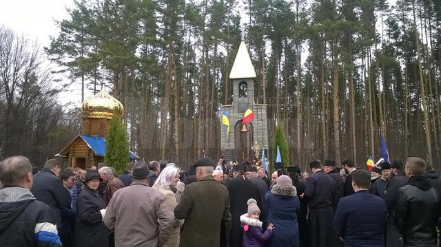 Comemorarea românilor bucovineni, masacraţi de sovietici la 1 aprilie 1941, la Fântâna Albă