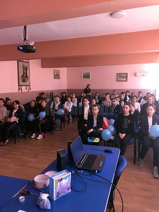 Ziua Internaţională de Conştientizare a Autismului, marcată la Şcoala „Miron Costin” Suceava