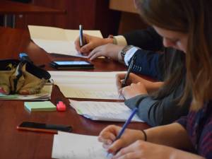 Patru elevi din județ s-au calificat la Naționala de Spaniolă