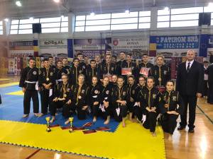 Sportivii clubului He Pai Suceava au câştigat 20 de medalii la naţionalele de juniori şi seniori de la Roman