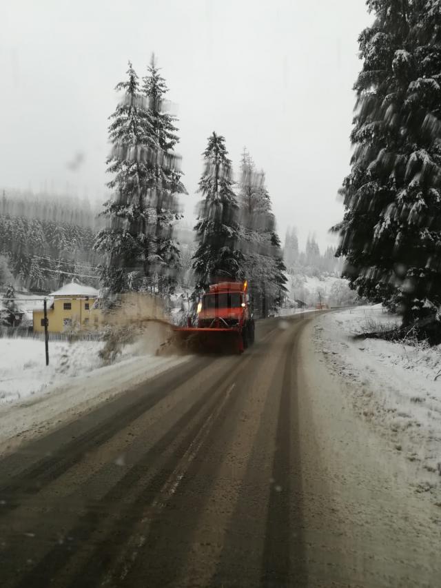 Circulaţie în condiţii de iarnă în zona de munte a judeţului