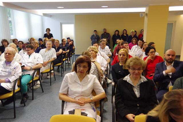 Peste 1.300 de angajaţi ai Spitalului de Urgenţă Suceava, premiaţi cu echivalentul unui salariu minim pe economie, după primirea medaliei „Meritul Sanitar”
