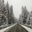 Episod de iarnă, ieri dimineață, pe drumuri din zona de munte