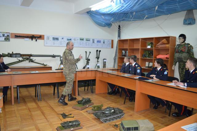 Inaugurarea „Sălii Forțelor Terestre” la Colegiul Național Militar „Ștefan cel Mare”