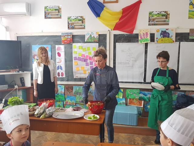 Atelier de gătit pentru promovarea unei alimentații sănătoase în rândul elevilor, de „Școala altfel”