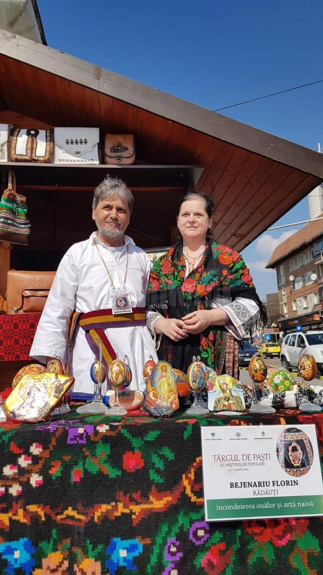Târgul de Paște al meșterilor populari, deschis de sâmbătă pe esplanada Casei de Cultură Suceava 5
