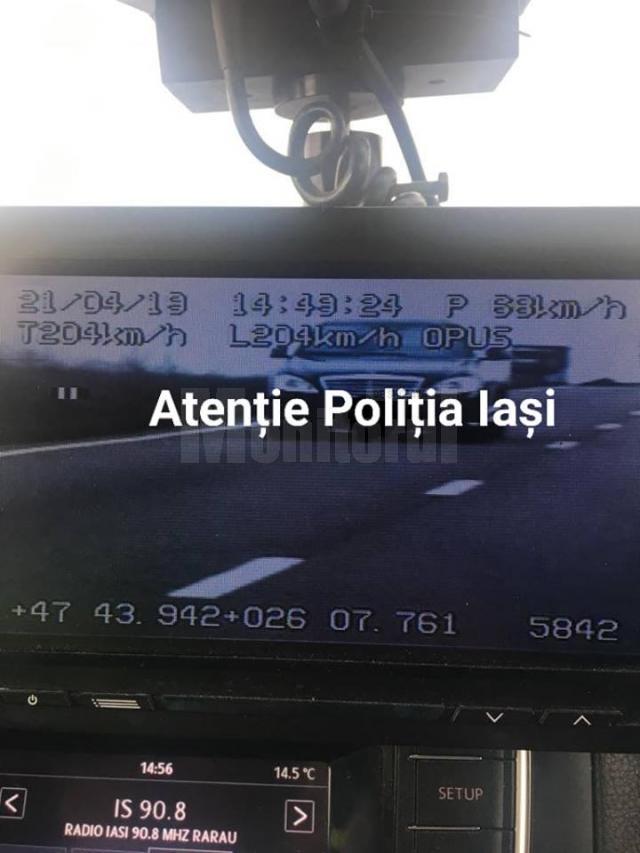 Șofer prins de radar cu 204 km/h, în apropiere de Dărmănești
