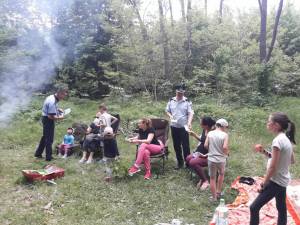 Acţiuni de prevenire la activităţile de picnic şi grătar ale sucevenilor