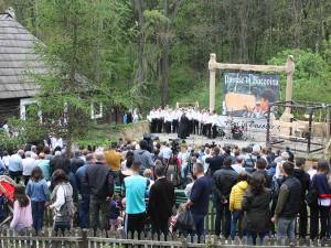Peste 12.000 de persoane au vizitat, în perioada sărbătorilor pascale, Cetatea de Scaun și Muzeul Satului Bucovinean