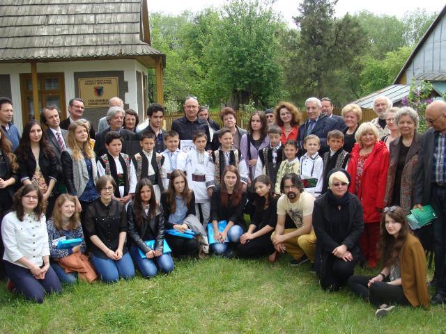 Festivalul - Concurs de Literatură „Rezonanţe Udeştene”