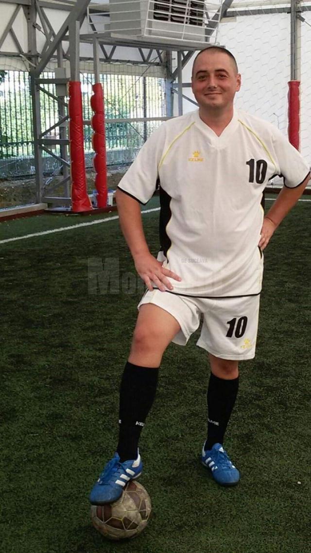 Sorin Vezeteu era un iubitor și un practicant al fotbalului