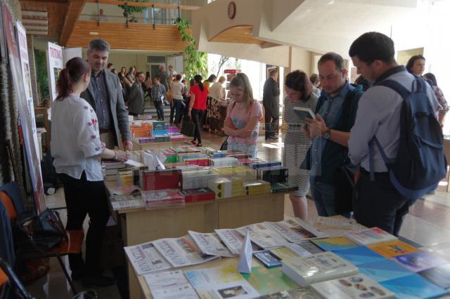 Salonul Internaţional de carte ”Alma Mater Librorum”, de la Universitatea Suceava