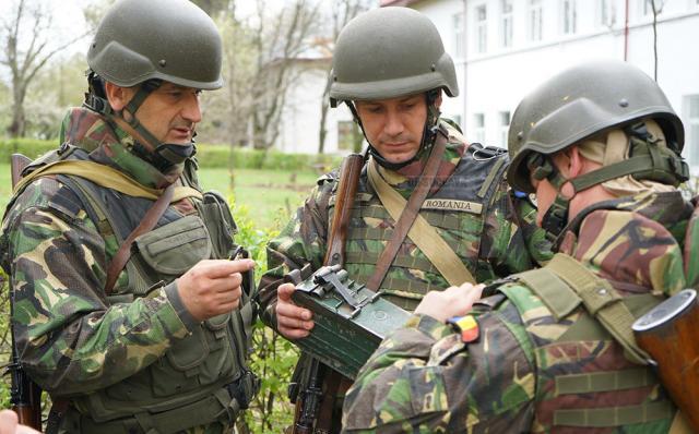 În Suceava se desfăşoară un exerciţiu de mobilizare a militarilor în rezervă