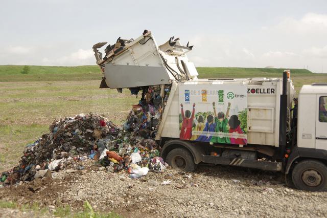 La depozitul de la Moara vor ajunge anual 1.3 tone de deşeuri