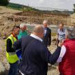 Lucrările de construire a unui nou pod peste râul Suceava, verificate în teren de primarul Ion Lungu