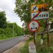 Covor asfaltic la ieșirea din Suceava spre Adâncata