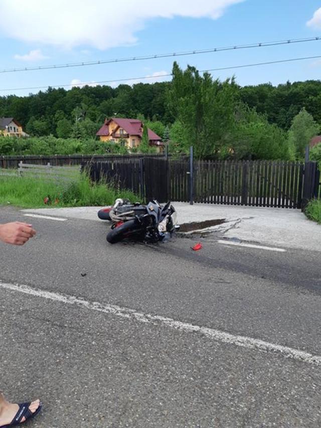 Patronul de la Rynox şi un alt sucevean, răniţi serios în urma unui accident cu două motociclete şi o maşină