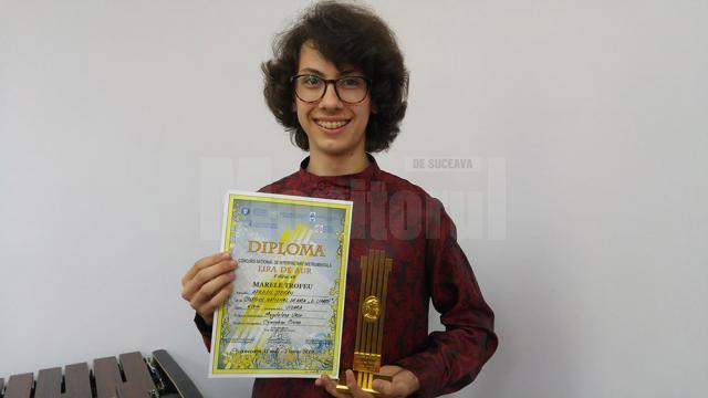Ștefan Aprodu, elev în clasa a IX-a la Colegiul Național de Artă „Dinu Lipatti” București a cucerit ”Lira de Aur”
