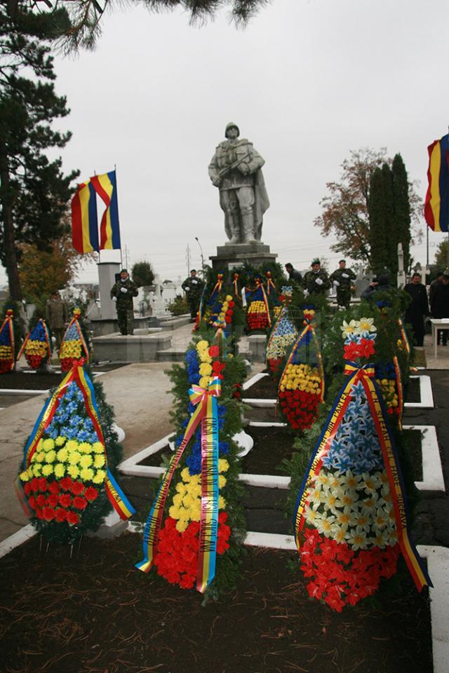 Monumentul din Cimitirul Eroilor, unde va avea loc comemorarea marilor dispăruţi