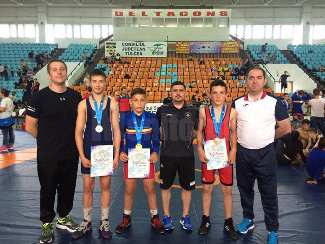 Sucevenii au câştigat patru medalii la naţionalele de juniori III