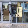 Un tânăr nervos a distrus două bancomate în Suceava