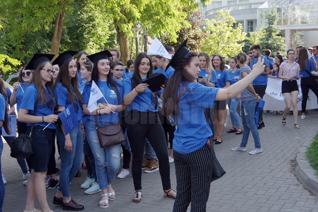 Belşug de bucurie şi optimism la Marşul absolvenţilor 2019 de la Universitatea ”Ştefan cel Mare”