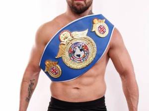Rădăuţeanul Rayko Leviţchi va lupta din nou în Londra, în gala Golden Gloves Boxing